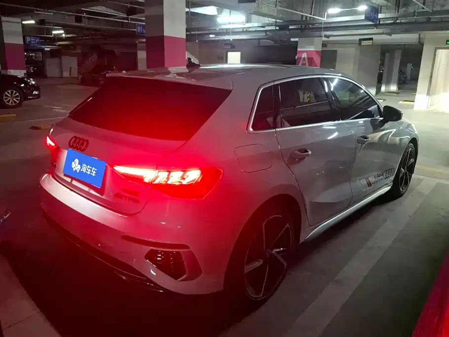 Audi A3 2023 — фото 3