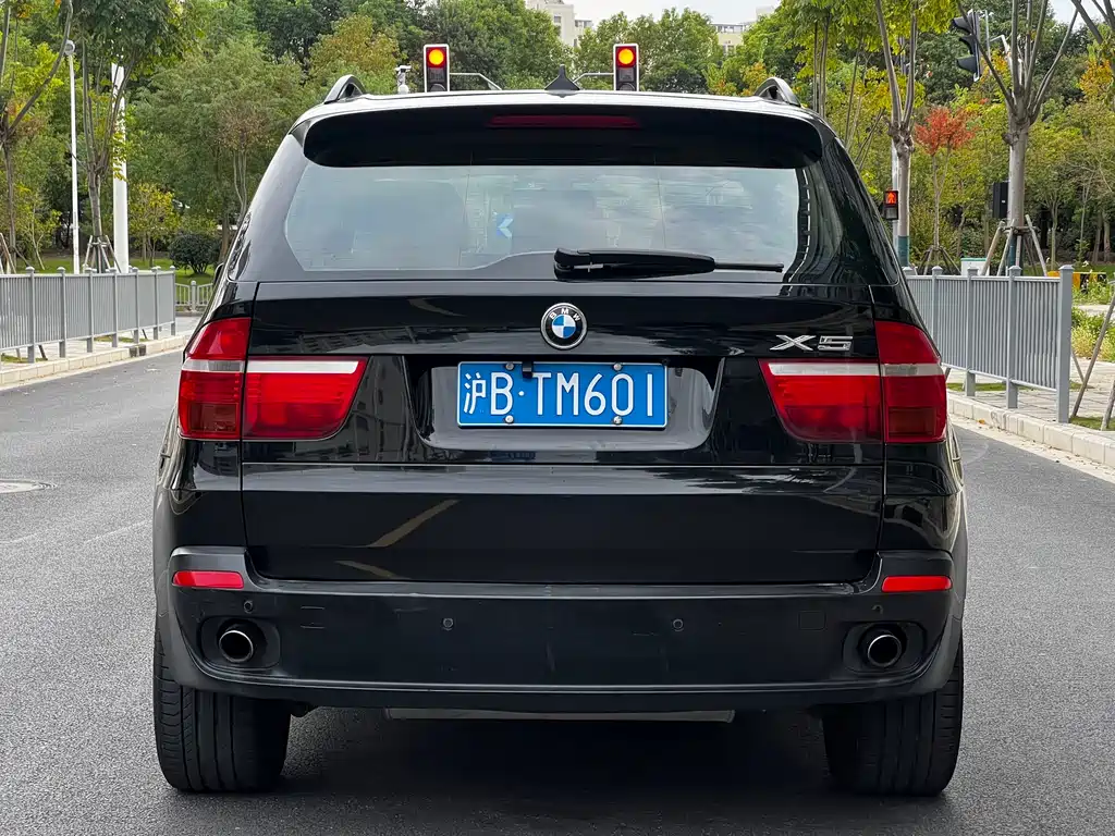 BMW X5 2009 — фото 17