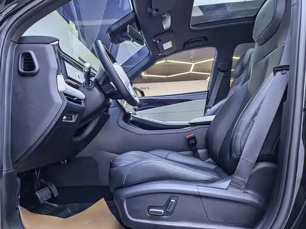 Geely Galaxy L7 2025
