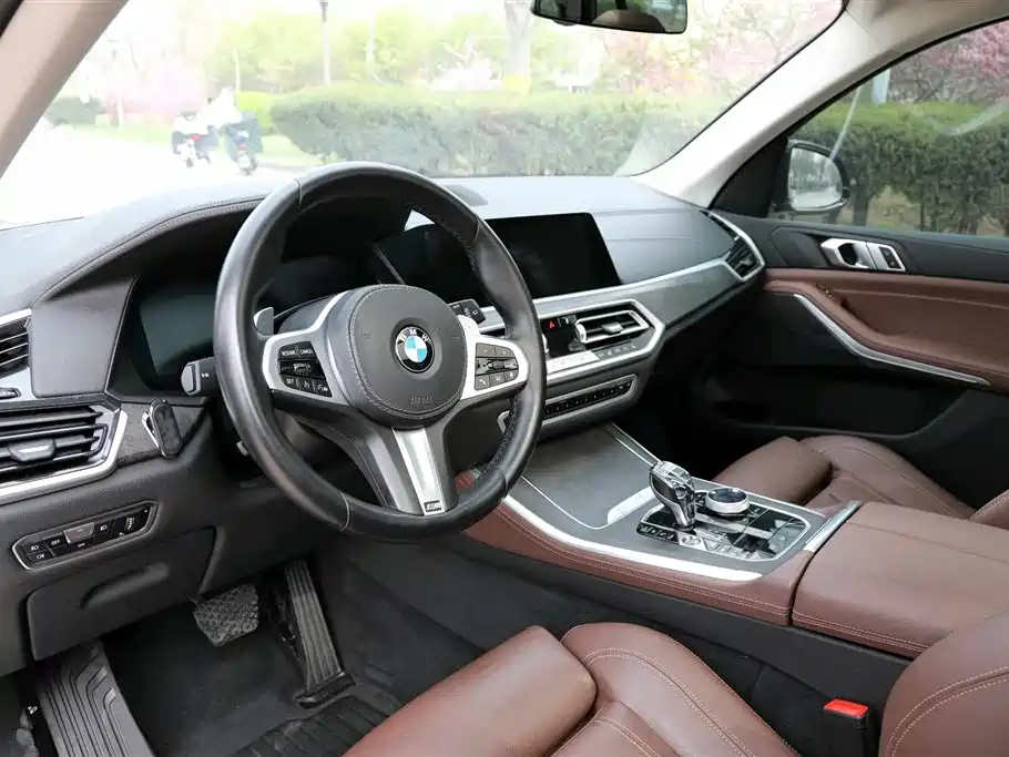 BMW X5 2021 — фото 9