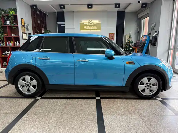 MINI 2016
