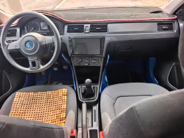 Volkswagen Santana 2016