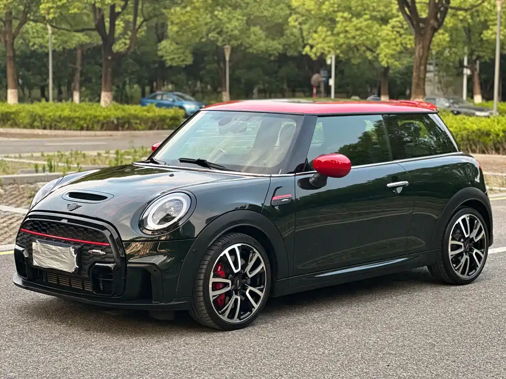 MINI JCW 2022