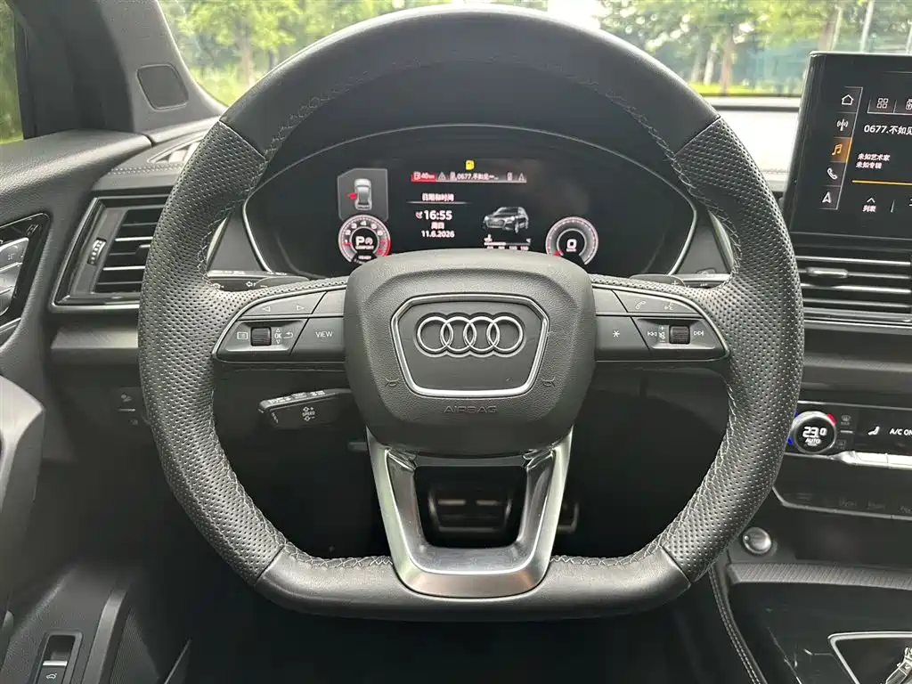 Audi Q5L 2024 — фото 8