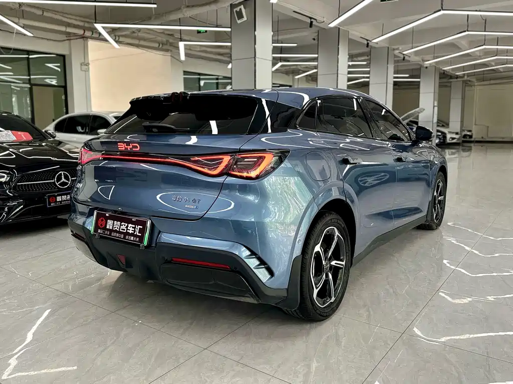 BYD Seal 06GT 2025 — фото 3