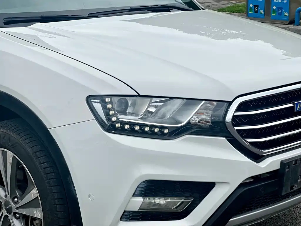 Haval H6 Coupe 2015 — фото 17