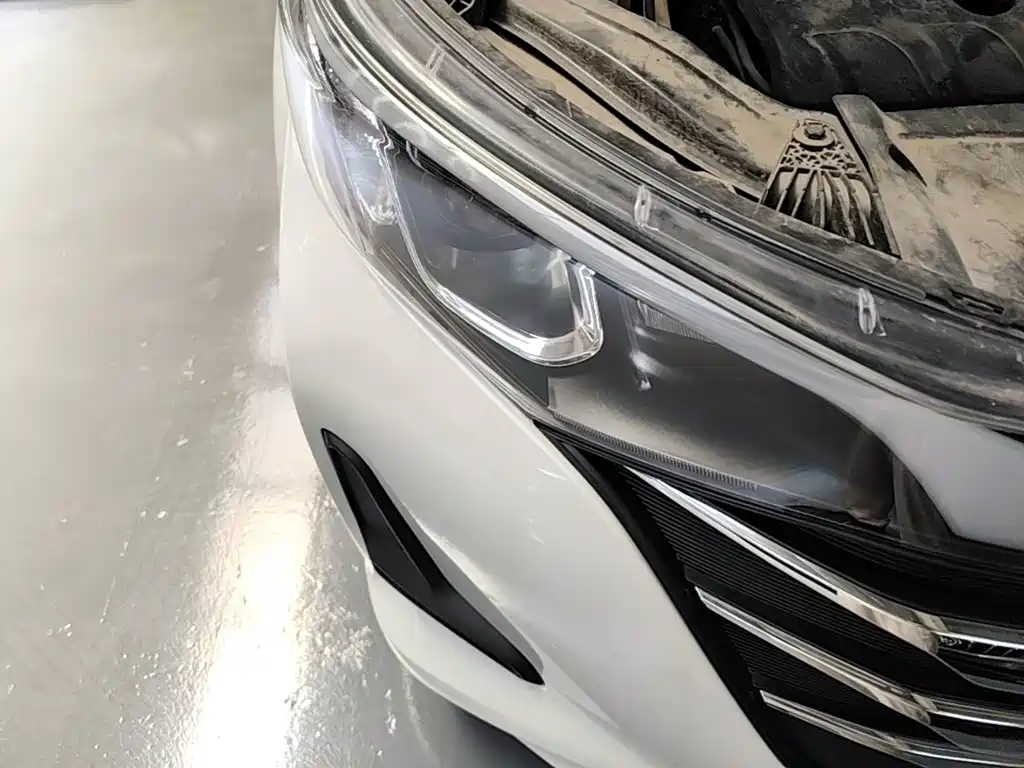 GAC Motor Trumpchi M6 2020 — фото 13
