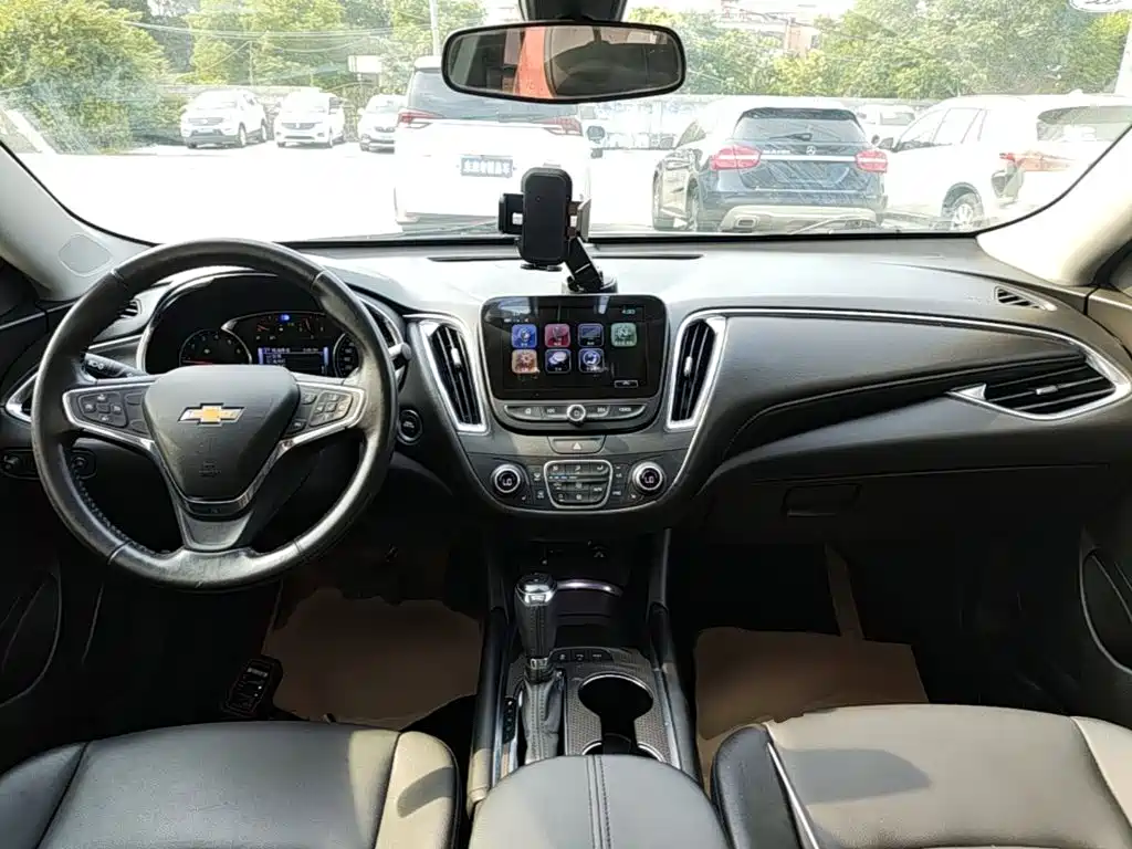 Chevrolet Malibu XL 2018 — фото 10
