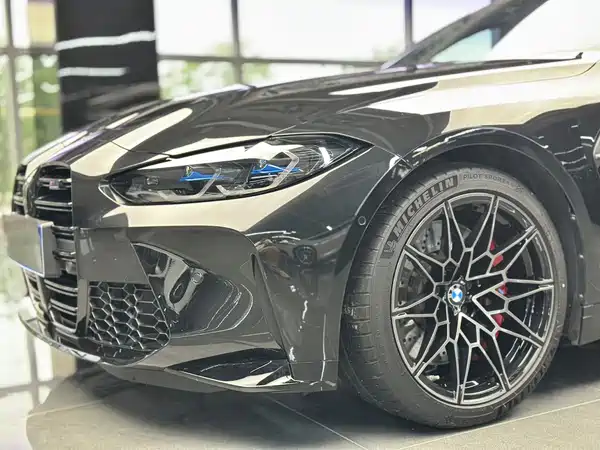 BMW M4 2024
