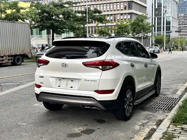 Hyundai Tucson 2016