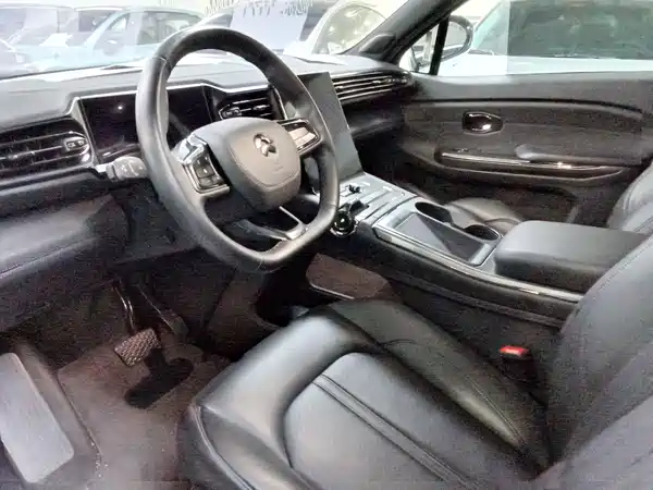 NIO ES6 2021