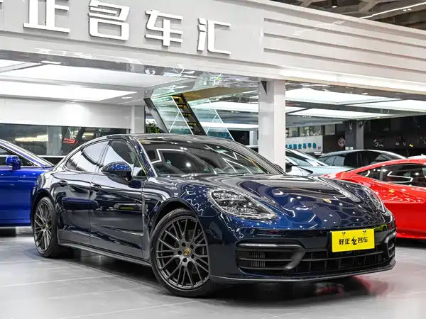 Porsche Panamera 2024