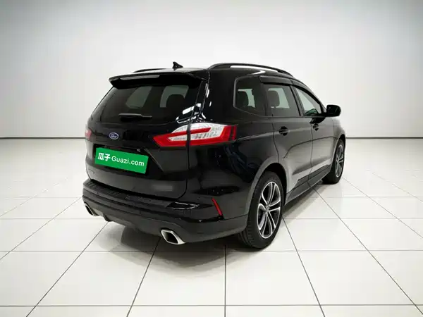 Ford Edge 2020
