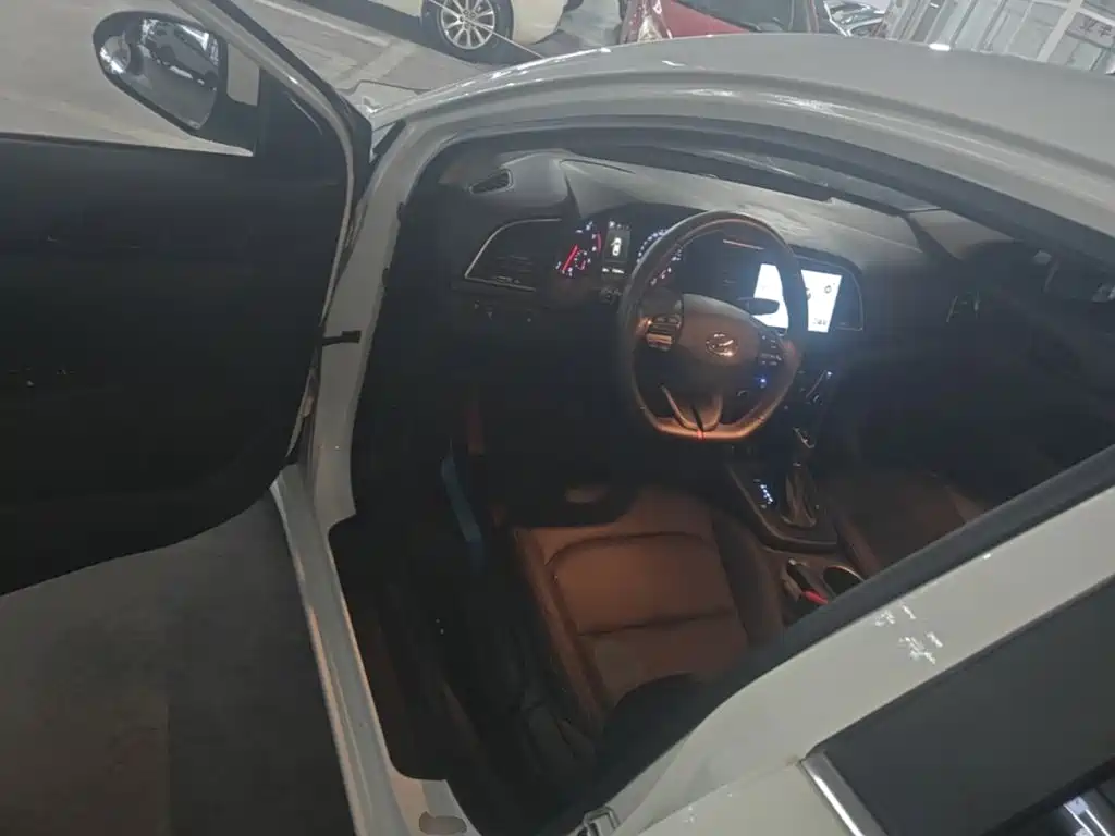 Hyundai Celesta 2018 — фото 16