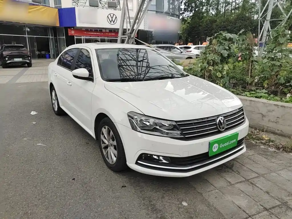 Volkswagen Lavida 2017 — фото 4