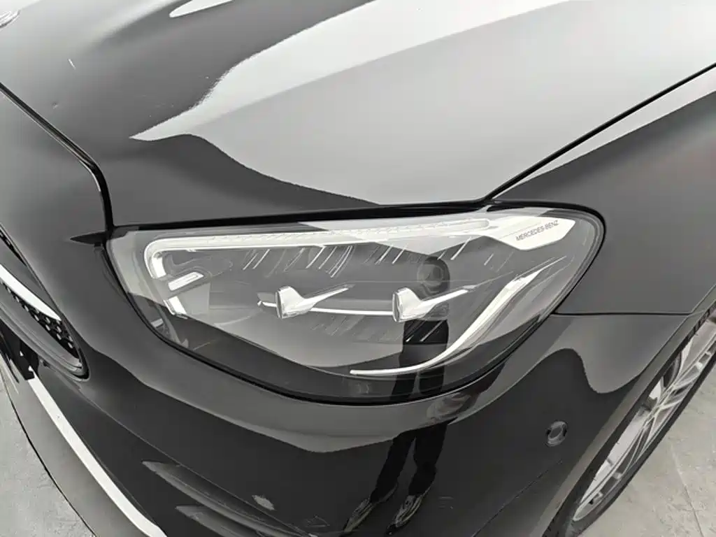 Mercedes-Benz E-Class 2021 — фото 20