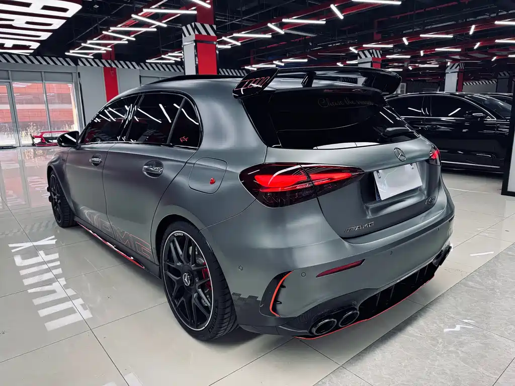Mercedes-Benz A-Class AMG 2024 — фото 12