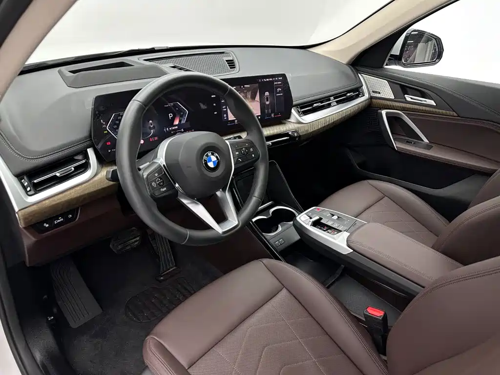 BMW X1 2024 — фото 16