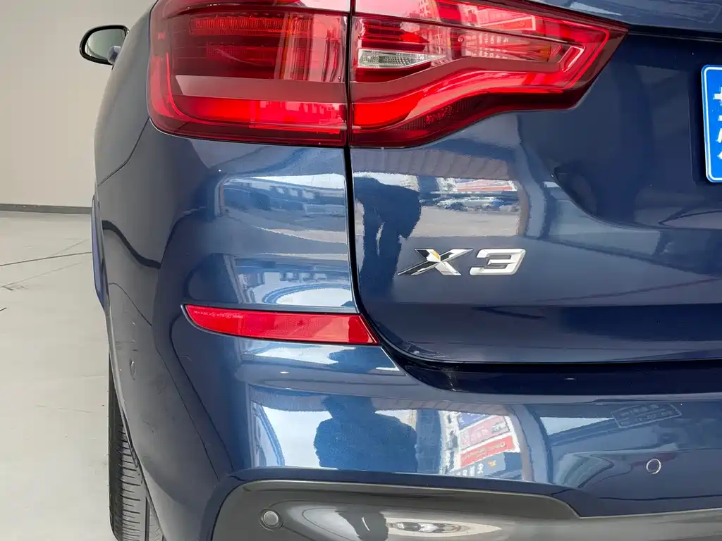 BMW X3 2018 — фото 12