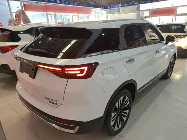 Bestune T77 2025