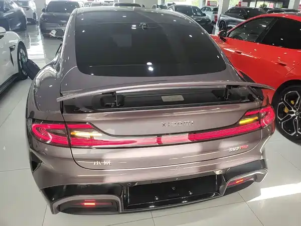 Xiaomi SU7 2025