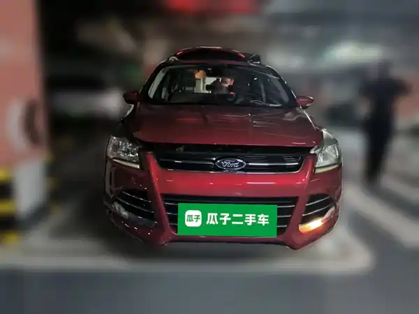 Ford Kuga 2014