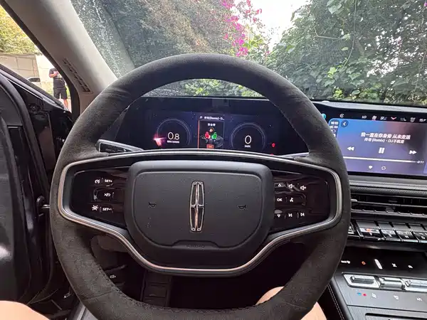 Lincoln Corsair 2025
