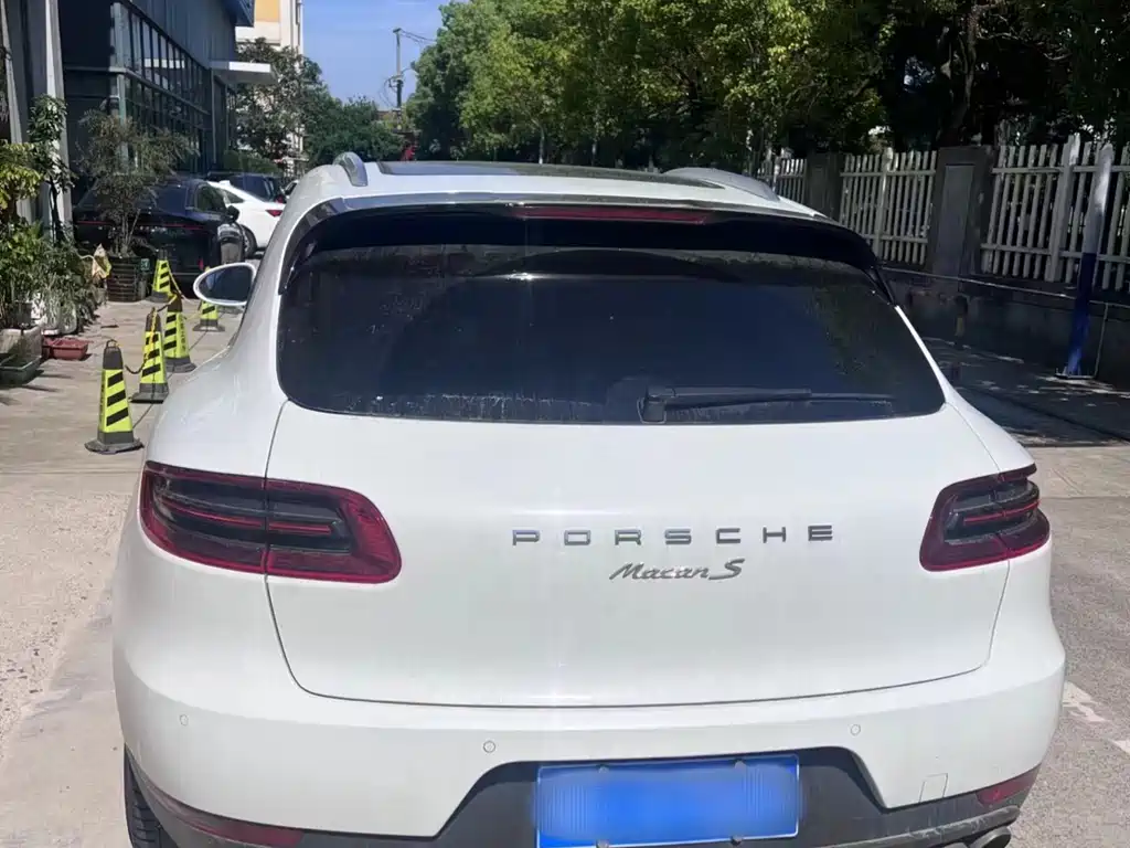 Porsche Macan 2017 — фото 2