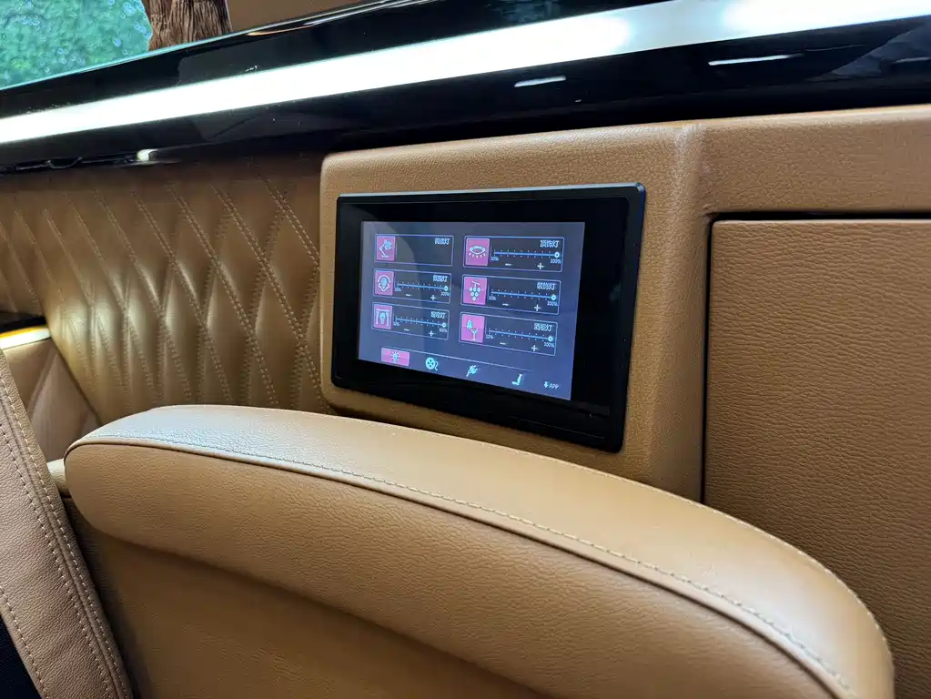 Mercedes-Benz Sprinter 2017 — фото 19