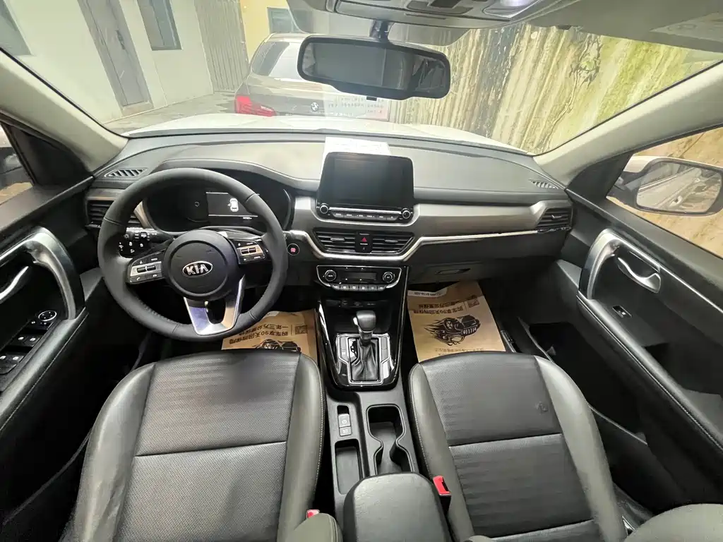 Kia Sportage 2018 — фото 13