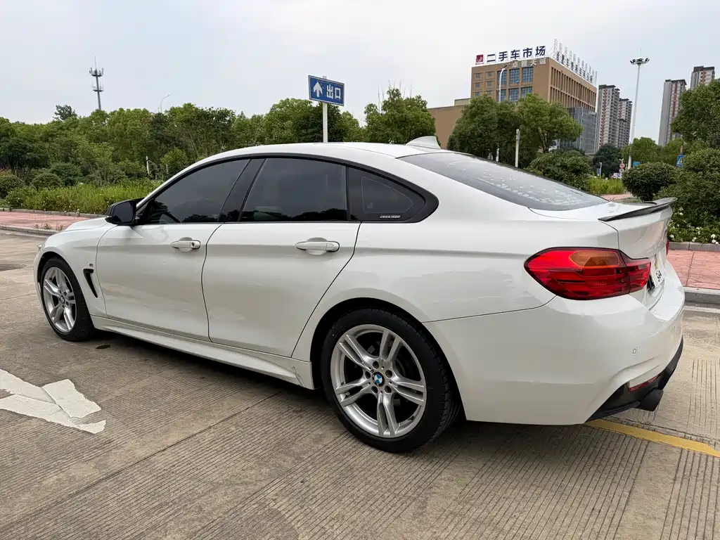 BMW 4 Series 2015 — фото 12