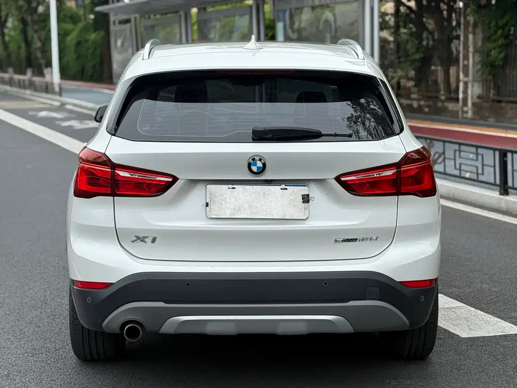 BMW X1 2018 — фото 5