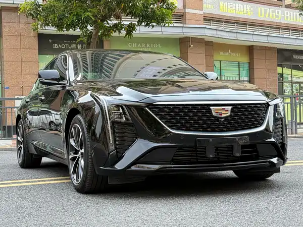 Cadillac CT5 2025