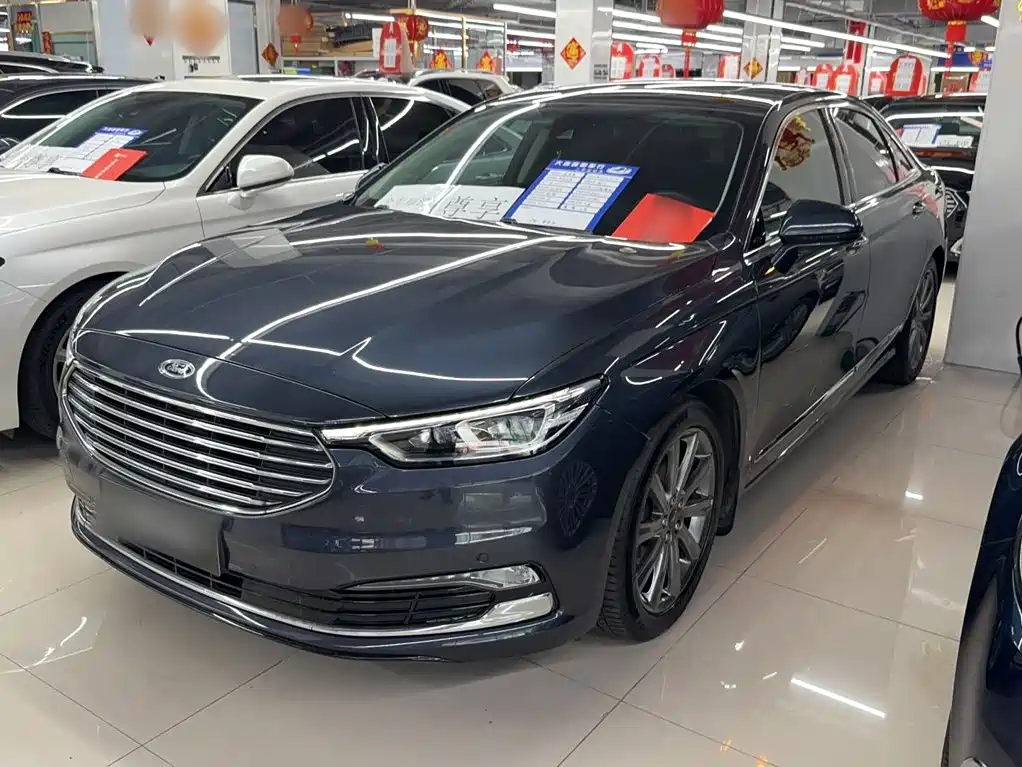 Ford Taurus 2020