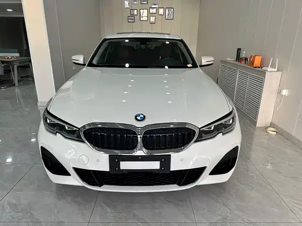 BMW 3 Series 2021