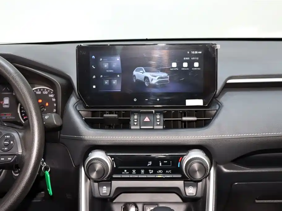 Toyota RAV4 2025 — фото 14