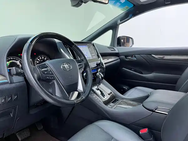 Toyota Alphard 2022