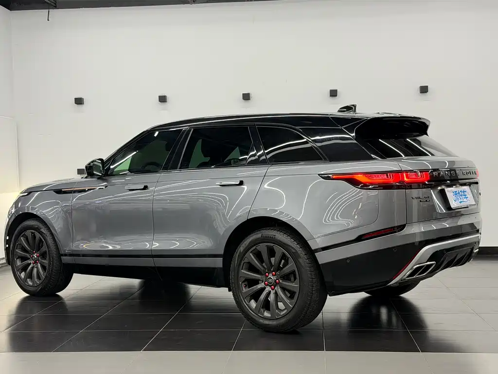 Land Rover Velar 2022 — фото 13