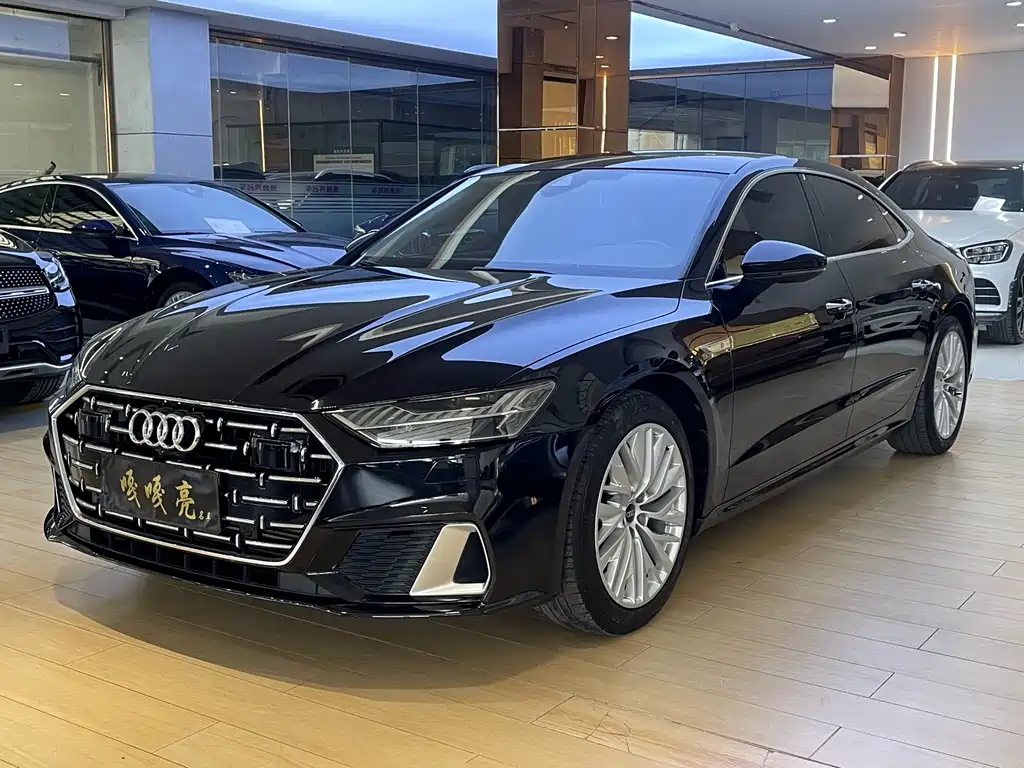 Audi A7L 2024 — фото 1