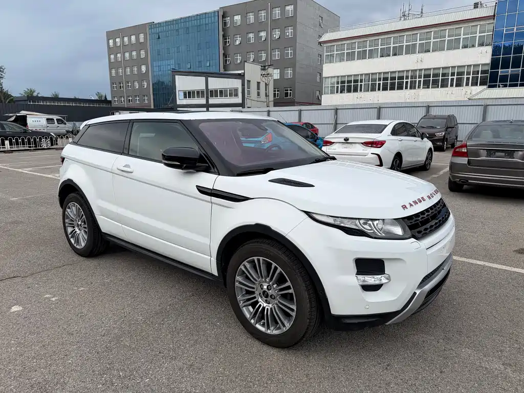 Land Rover Evoque 2012 — фото 2