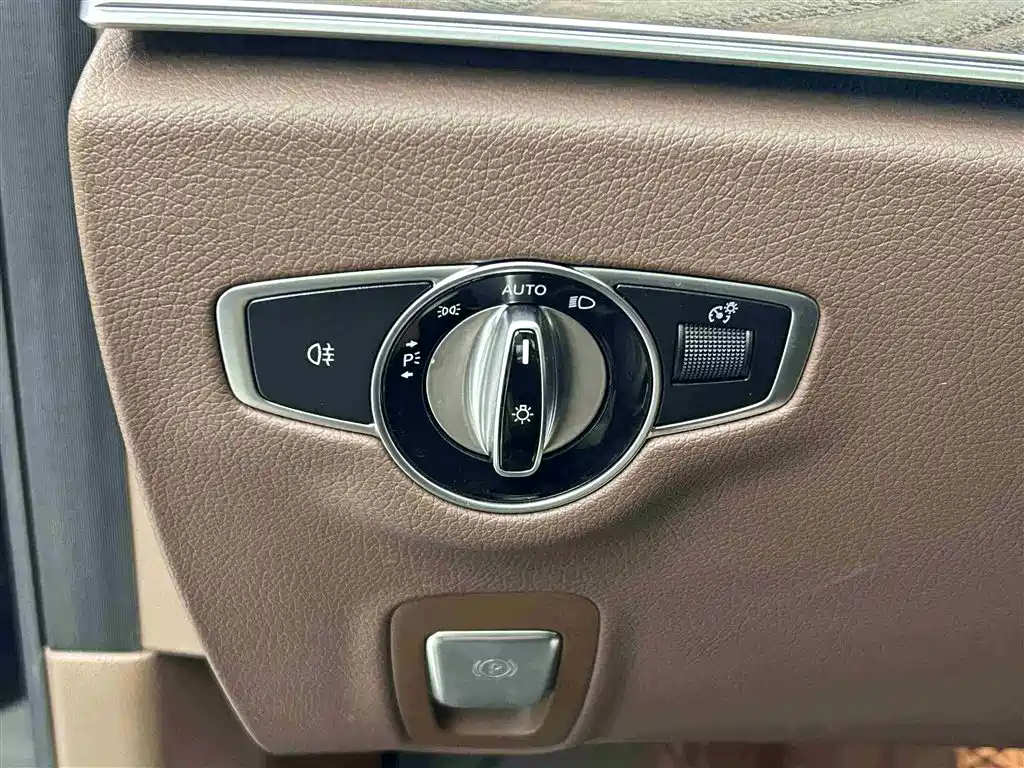 Mercedes-Benz E-Class New Energy 2023 — фото 11