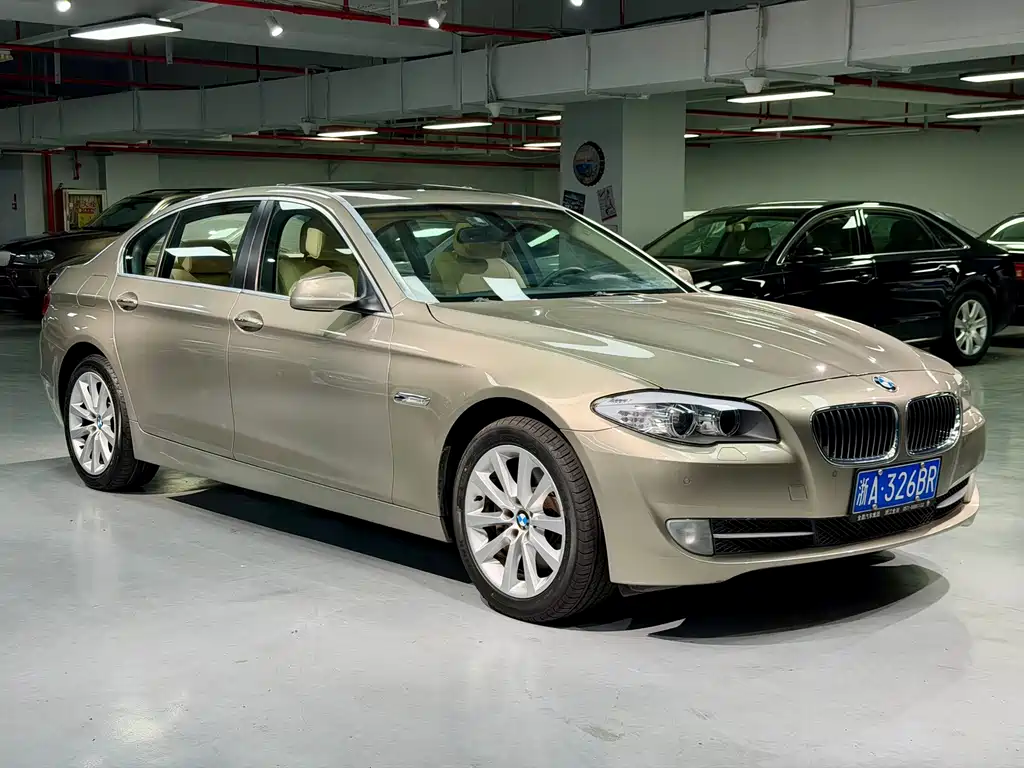 BMW 5 Series 2011