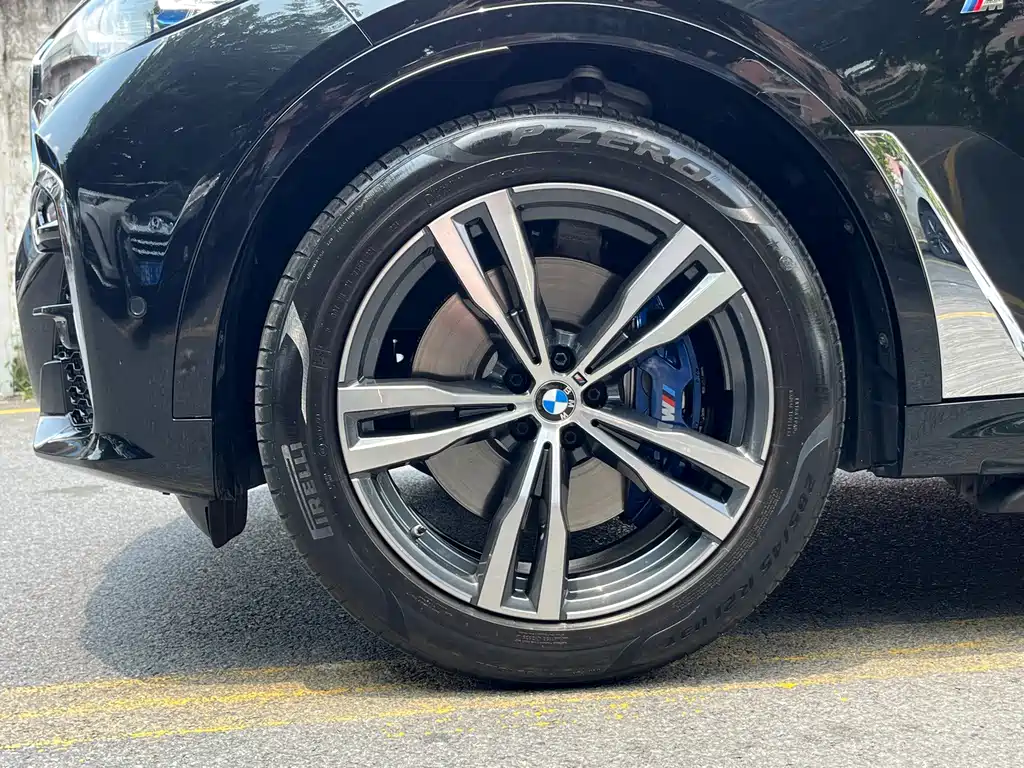 BMW X7 2022 — фото 14