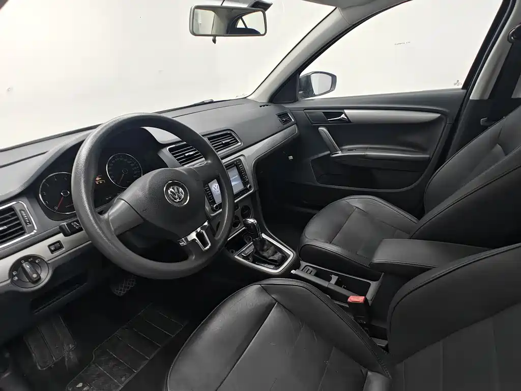 Volkswagen Lavida 2015 — фото 7