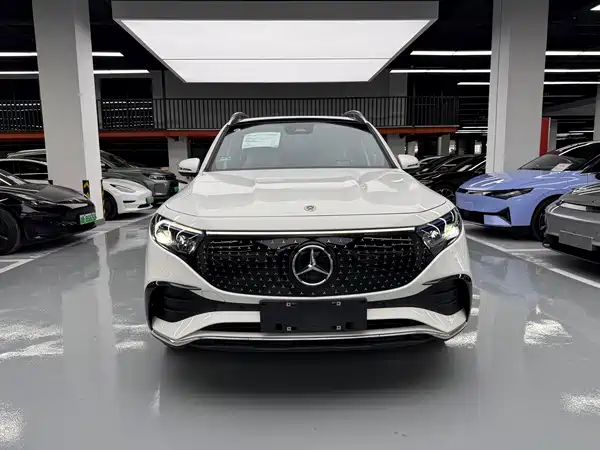 Mercedes-Benz EQB 2026
