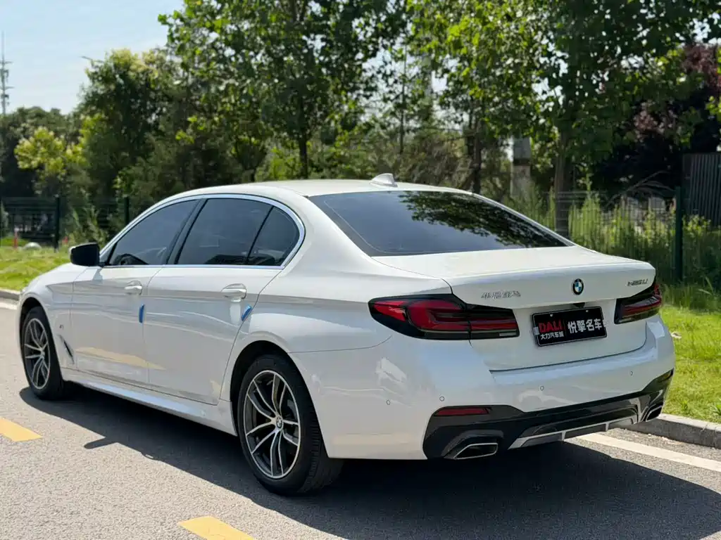 BMW 5 Series 2022