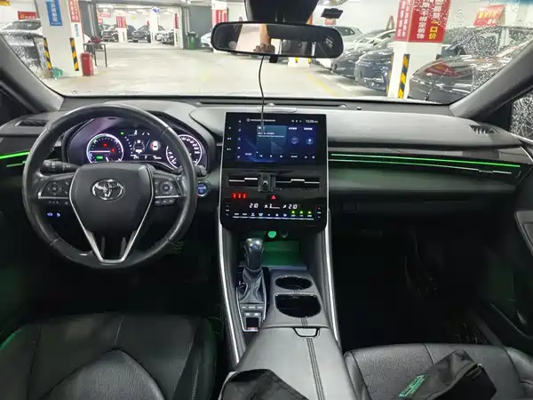 Toyota Avalon 2022
