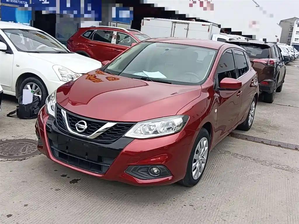 Nissan Tiida 2016 — фото 2
