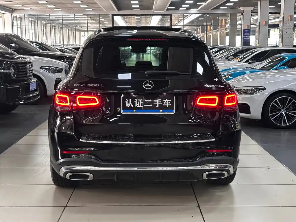 Mercedes-Benz GLC 2021
