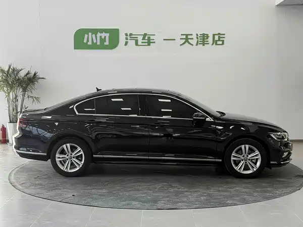 Volkswagen Magotan 2024